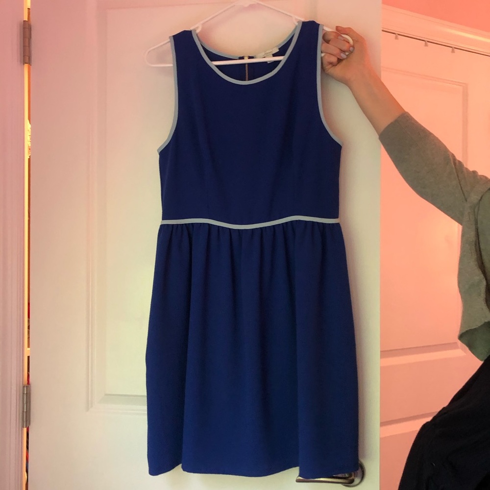 Blue dress